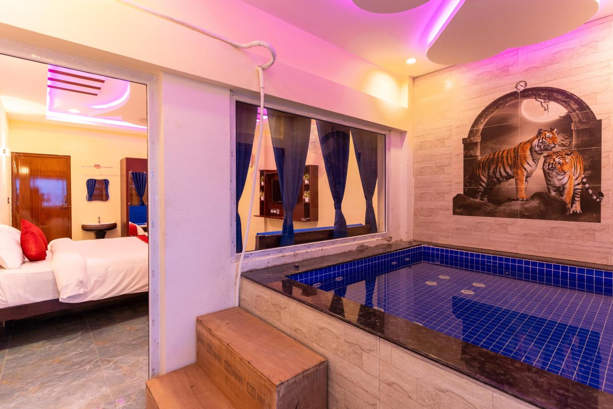 Auro Beach Resort Pondicherry Esterno foto